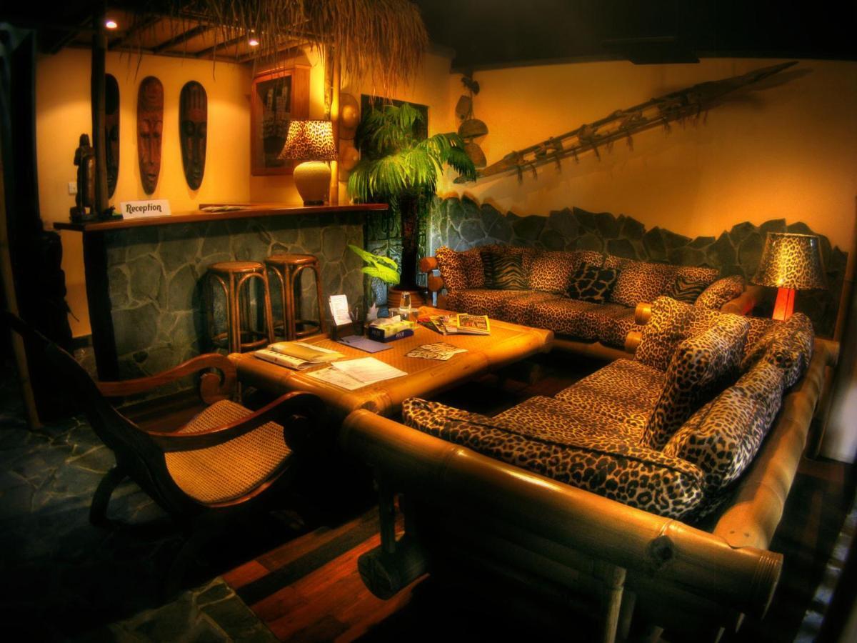 Tempat Senang Spa Resort & Restaurant Sekupang Esterno foto